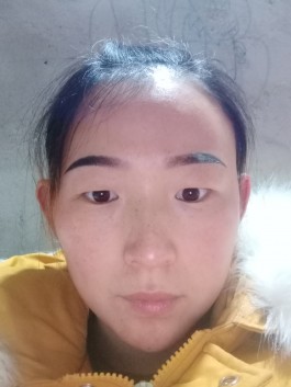 失踪人员：陈芳