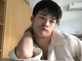寻亲：江丽誉